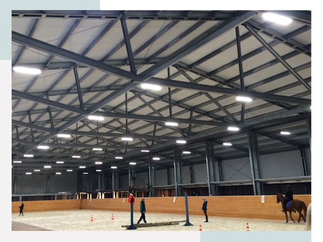 Строительство конных манежей от 620 руб в Карабулак