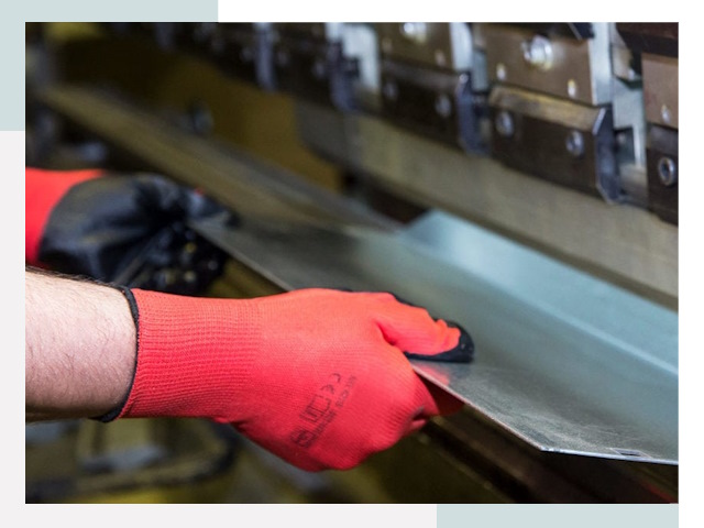 Гибка металла в Карабулак от 620 руб. - Надёжно и быстро